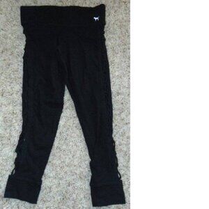 Womens Victorias Secret PINK Yoga Pants Medium Black Pull On Cropped Strappy Leg